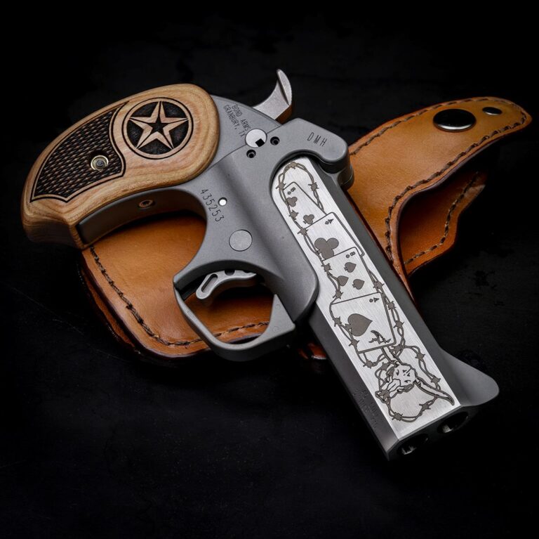 Photo of Bond Arms Derringer